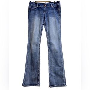 Maurices Women’s Straight Leg Jeans Size 7/8 Long Medium Wash Stretch Denim